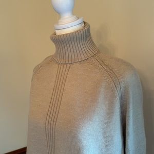 DKNY Light Tan Turtleneck Sweater P/S